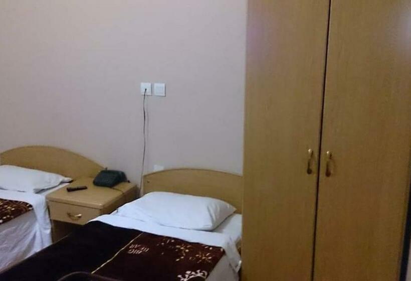 اتاق لوکس, Al Amer 1