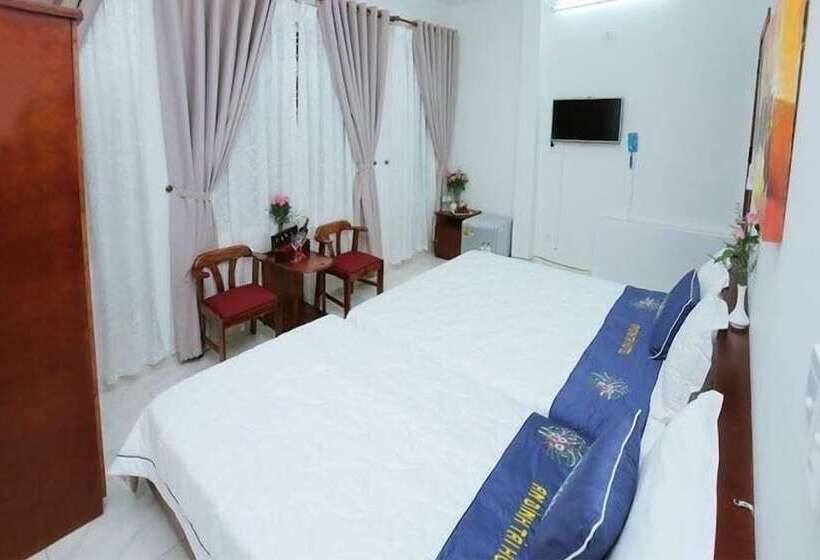 اتاق استاندارد سه نفره, An Binh Tai