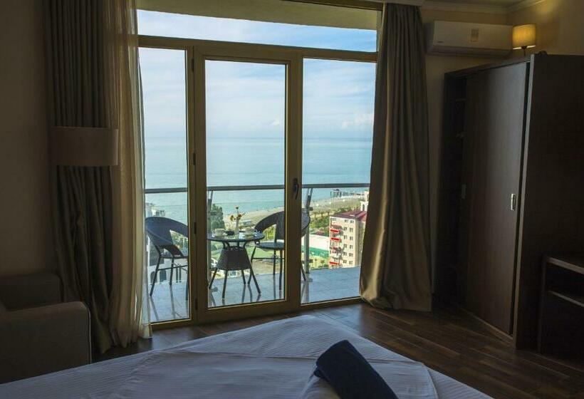 اتاق استاندارد با چشم‌انداز دریا, Corner Inn