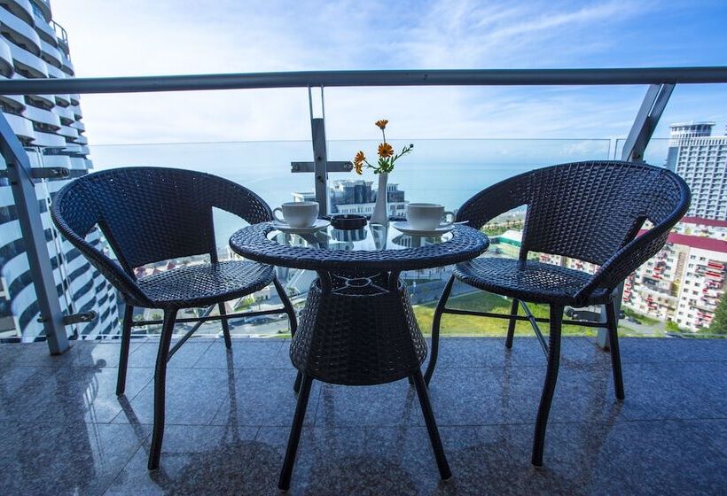 اتاق استاندارد با چشم‌انداز دریا, Corner Inn