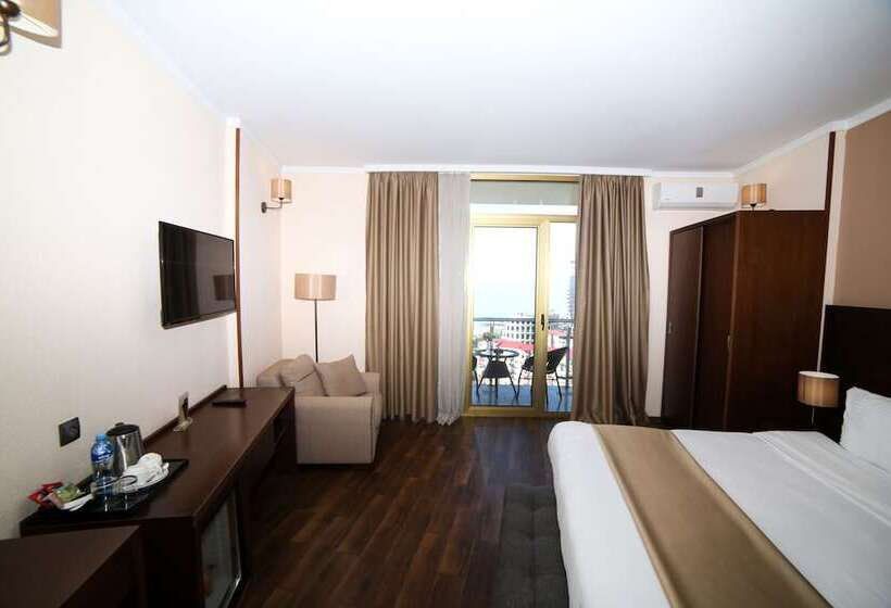 اتاق استاندارد با چشم‌انداز دریا, Corner Inn