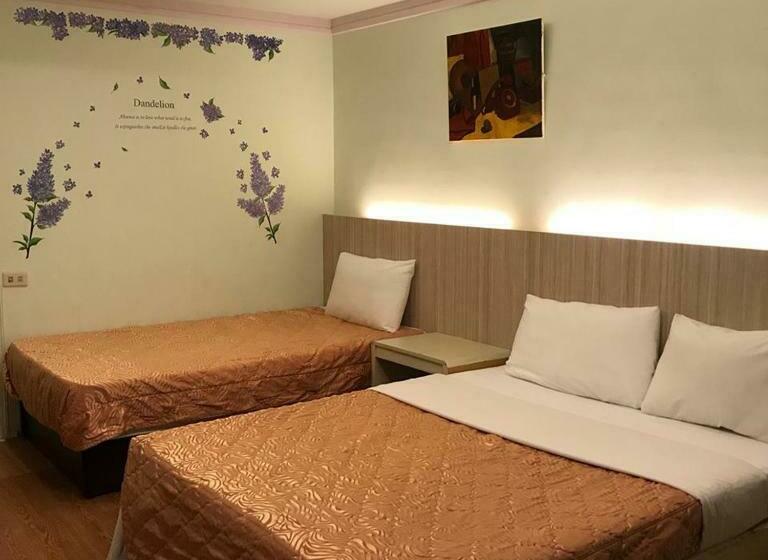 اتاق استاندارد چهار تخته, Rido