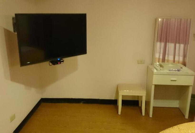 اتاق لوکس, Rido