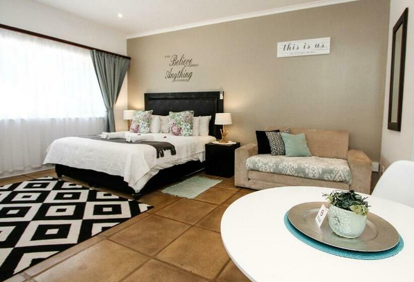 اتاق لوکس با تخت بزرگ, Caza Beach Guesthouse