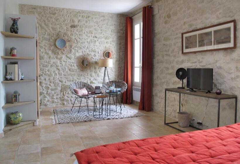 חדר סופריור עם מיטת קינג, La Cour Des Sens