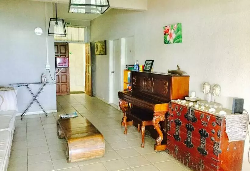 اتاق استاندارد یک نفره, Room With A View & Apartment Style