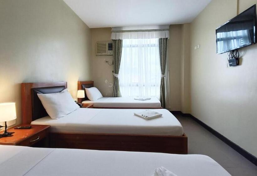 חדר סטנדרט לשלושה, Fuente Oro Business Suites Cebu Powered By Cocotel