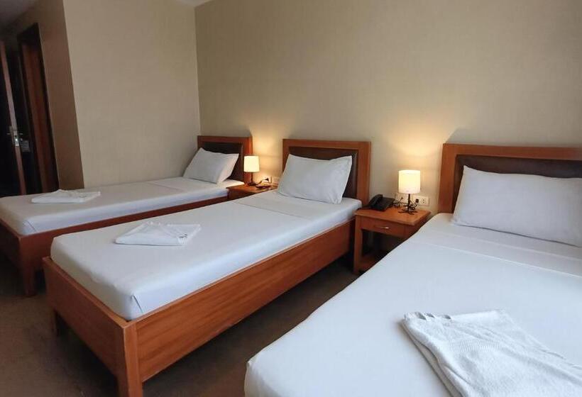 חדר סטנדרט לשלושה, Fuente Oro Business Suites Cebu Powered By Cocotel