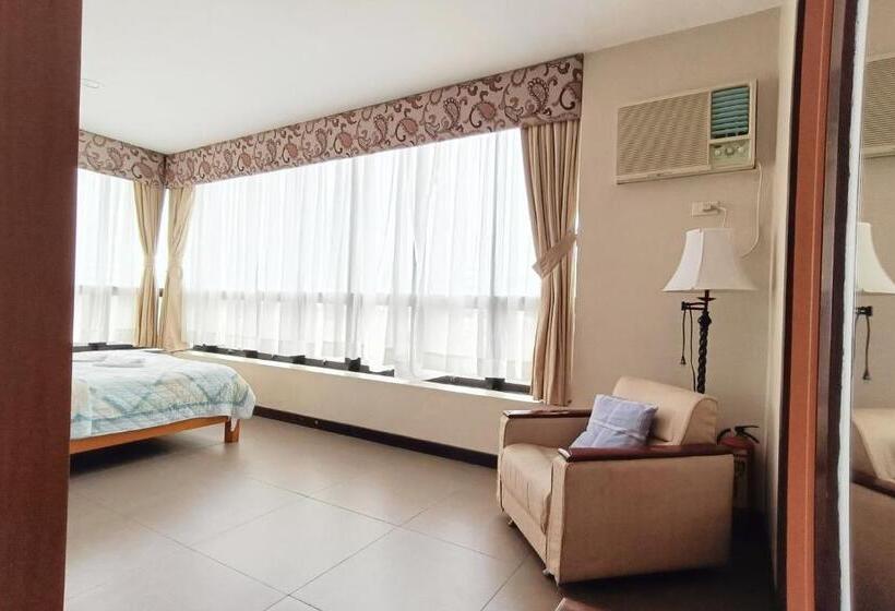 חדר משפתחתי סופריור, Fuente Oro Business Suites Cebu Powered By Cocotel