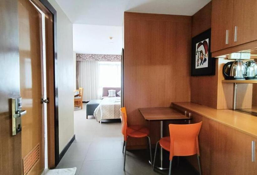 סוויטת ג'וניור, Fuente Oro Business Suites Cebu Powered By Cocotel