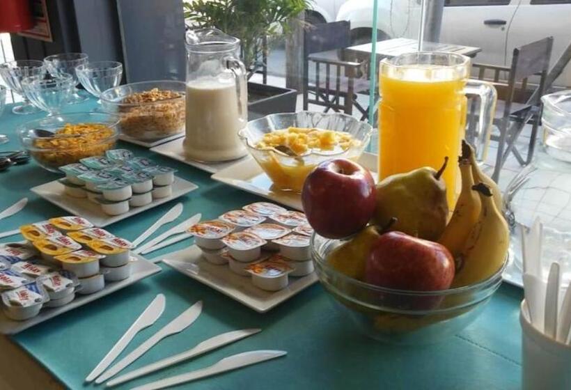 스탠다드 트리플 룸, Ciudad