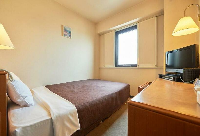 带双人床的基本房间, Select Inn Hachinohe Chuo