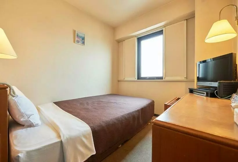 ダブルベッドのベーシックルーム, Select Inn Hachinohe Chuo