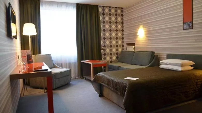 Standard Yhden Hengen Invahuone, Villa Four Rooms