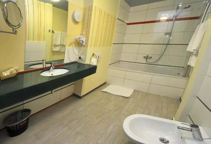 Sviitti, Villa Four Rooms