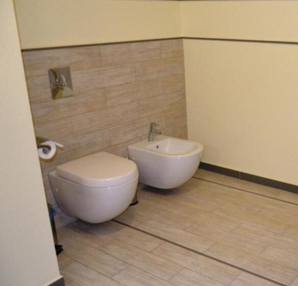 سوئیت با وان آب گرم, Villa Four Rooms