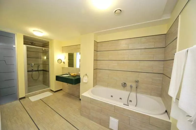 Sviitti Poreallas, Villa Four Rooms