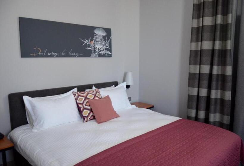 اتاق لوکس, Villa Four Rooms