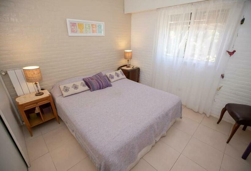 חדר סטנדרט, Nautilus B&b