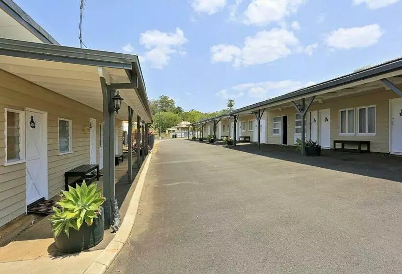Standard Yhden Hengen Huone Queen-vuode, Ned Kelly's Motel