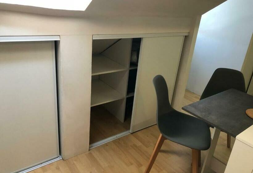 استودیوی استاندارد, Residence Le Continental
