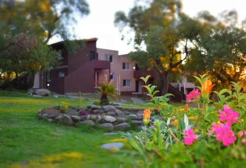 スイート, Tatainti Chalet & Suite