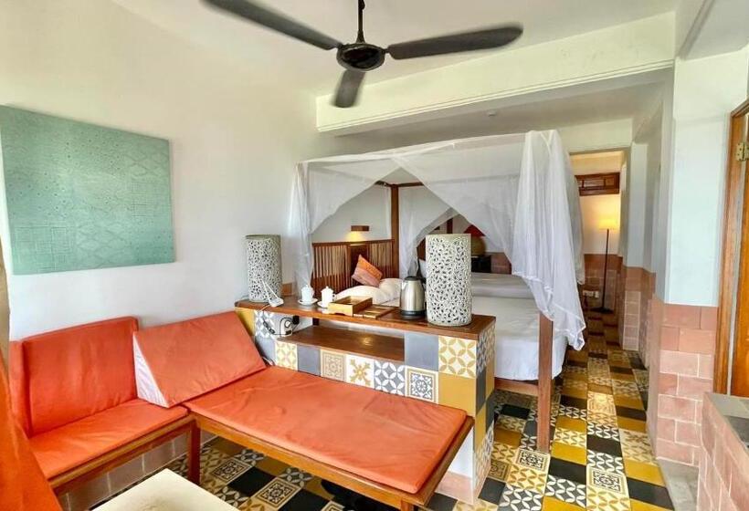 اتاق لوکس خانوادگی, Villa Louise Hue Beach Boutique