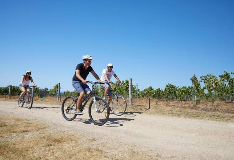 샬레, Ridgemill Estate