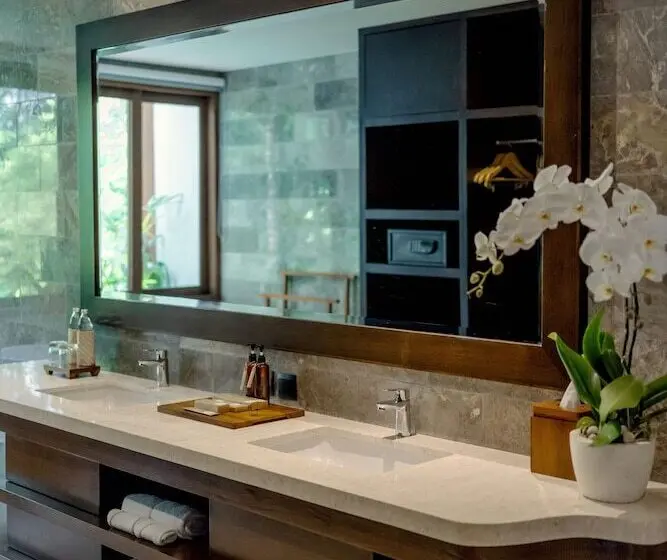 プール付き１ベッドルームヴィラ, Anandadara Ubud Resort & Spa