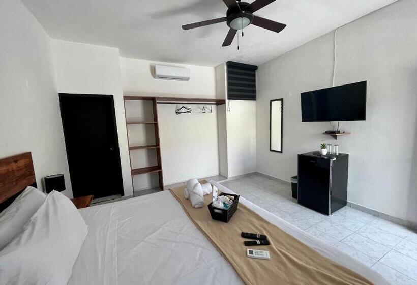Deluxe Suite Kingsize Bett, Balam Playa   15Th. Ave