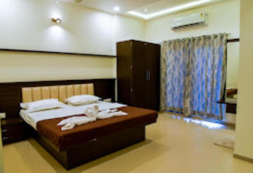 Номер Стандарт, Malvan S Aishwarya