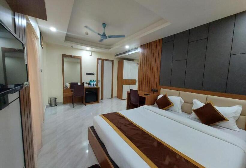 家庭间, The Seascape