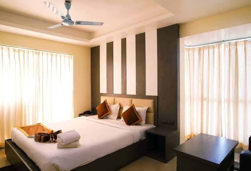 行政房间, The Seascape