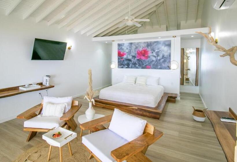 Deluxe Suite Sea View, Luna Beach Luxury Boutique Beach Front Resort
