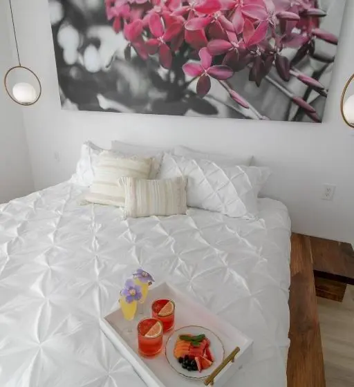 سوییت سوپریور با چشمانداز دریا, Luna Beach Luxury Boutique Beach Front Resort
