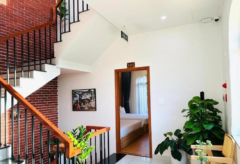 اتاق لوکس با تخت بزرگ, Mint Hoi An Villa
