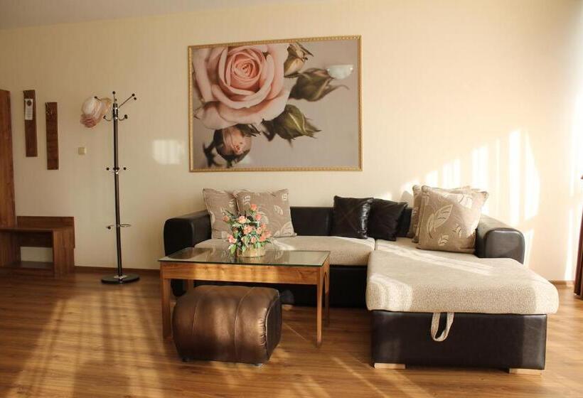 חדר סטודיו סטנדרד, семеен хотел идън