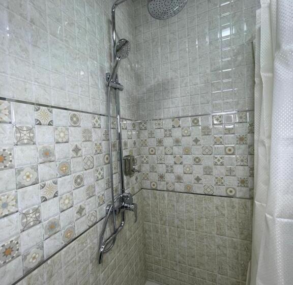 标准间, Imam Azam