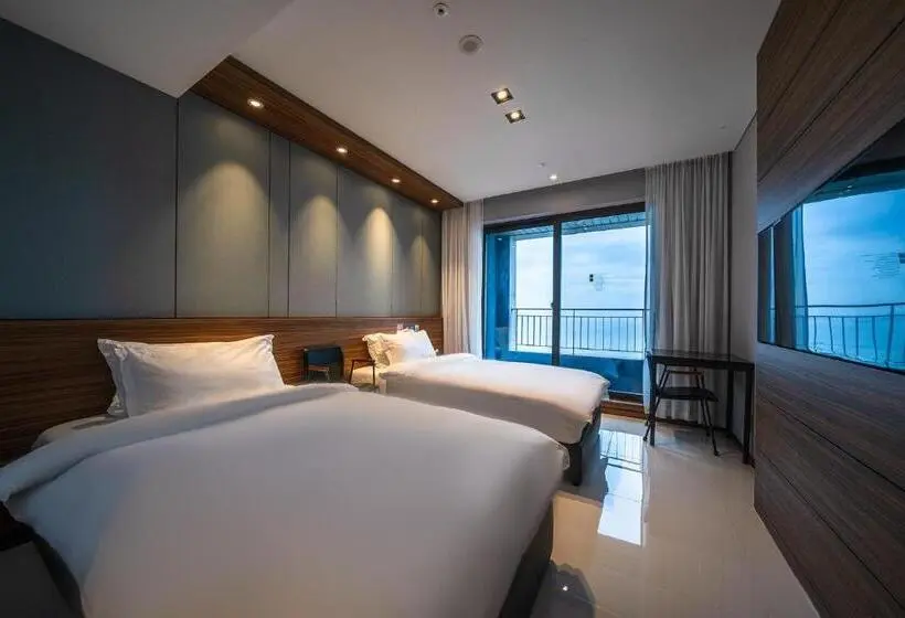 オーシャンビュースタンダードルーム, Inchon Sky And Sea Ocean View