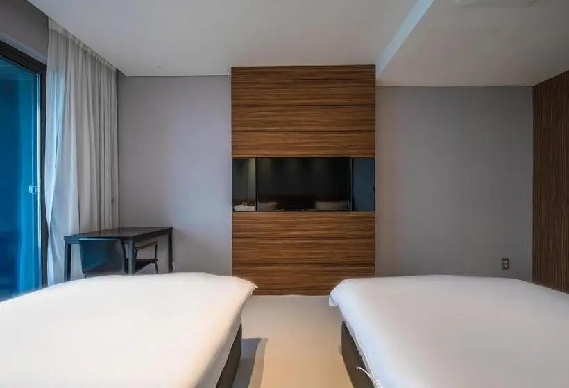 オーシャンビュースタンダードルーム, Inchon Sky And Sea Ocean View