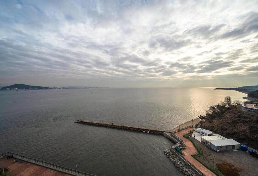 Номер Deluxe Вид на Море, Inchon Sky And Sea Ocean View