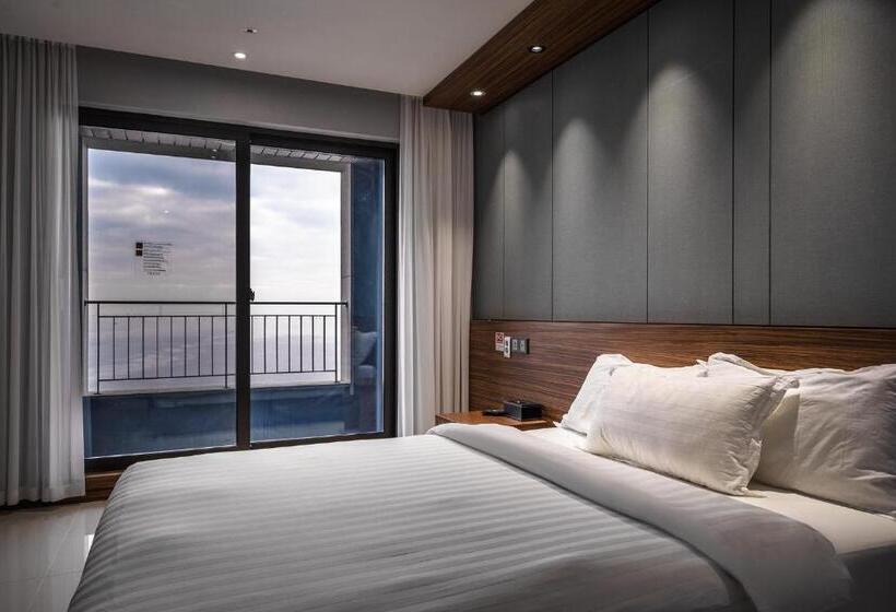 Номер Стандарт, Inchon Sky And Sea Ocean View