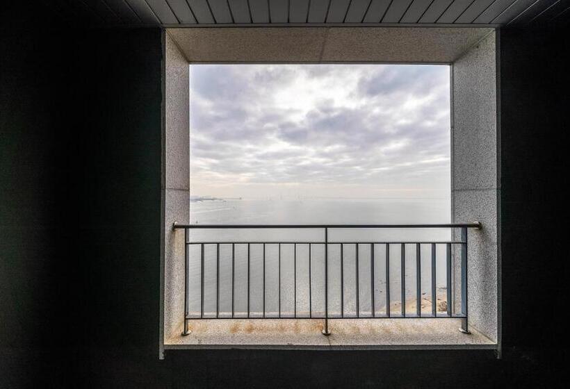 Семейный Номер Вид на Море, Inchon Sky And Sea Ocean View