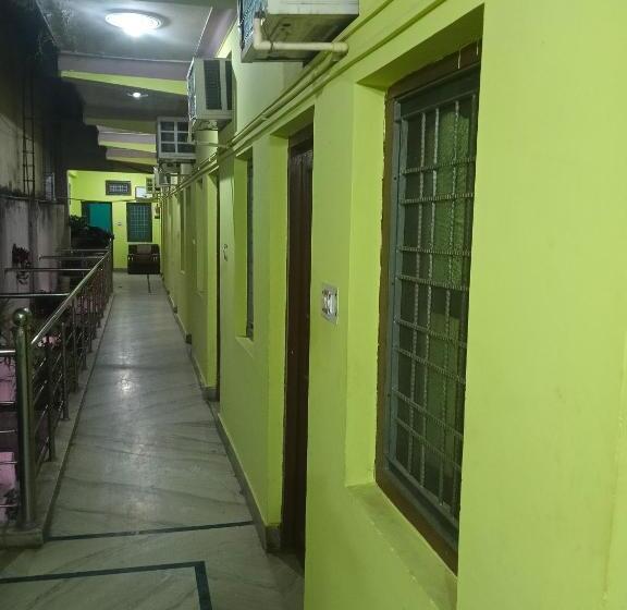 标准间, Madhur New Tourist Lodge