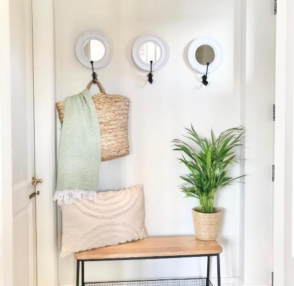 חדר סטנדרט עם מיטת קינג, Waterfront Chic Studio