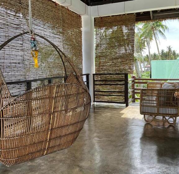 اتاق استاندارد با بالکن و چشمانداز دریا, Yapak Beach Villas