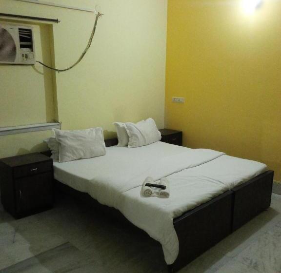 חדר אקונומי, Bandhan Guest House