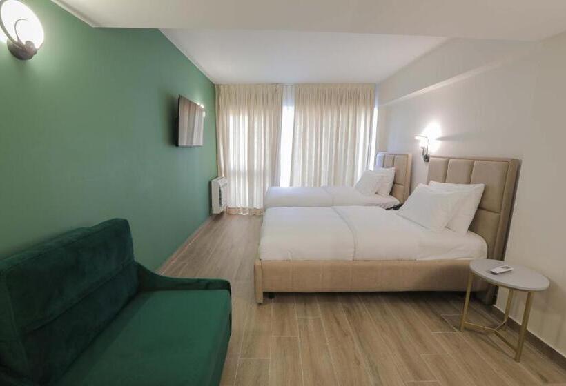 اتاق لوکس سه تخته, Olia Residence