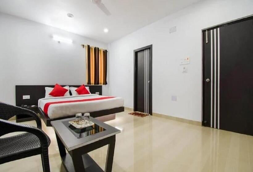 スイート, S G International Danapur