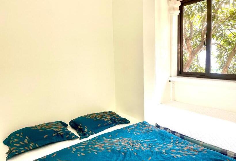 اتاق استاندارد با بالکن, Lee Homestay